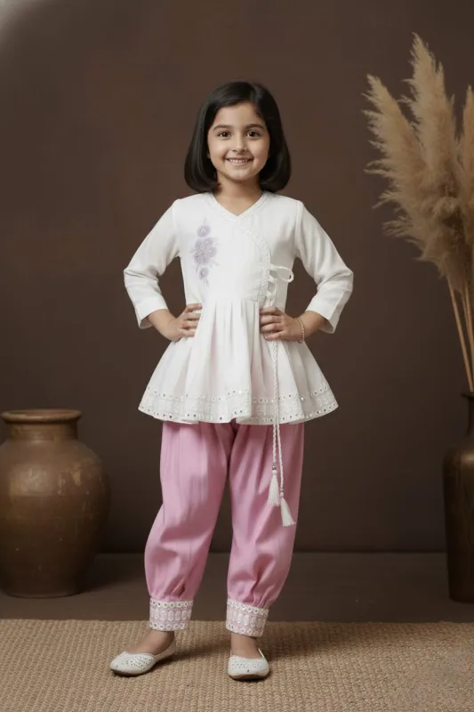 Girls Elegant Kurti & Pant Set